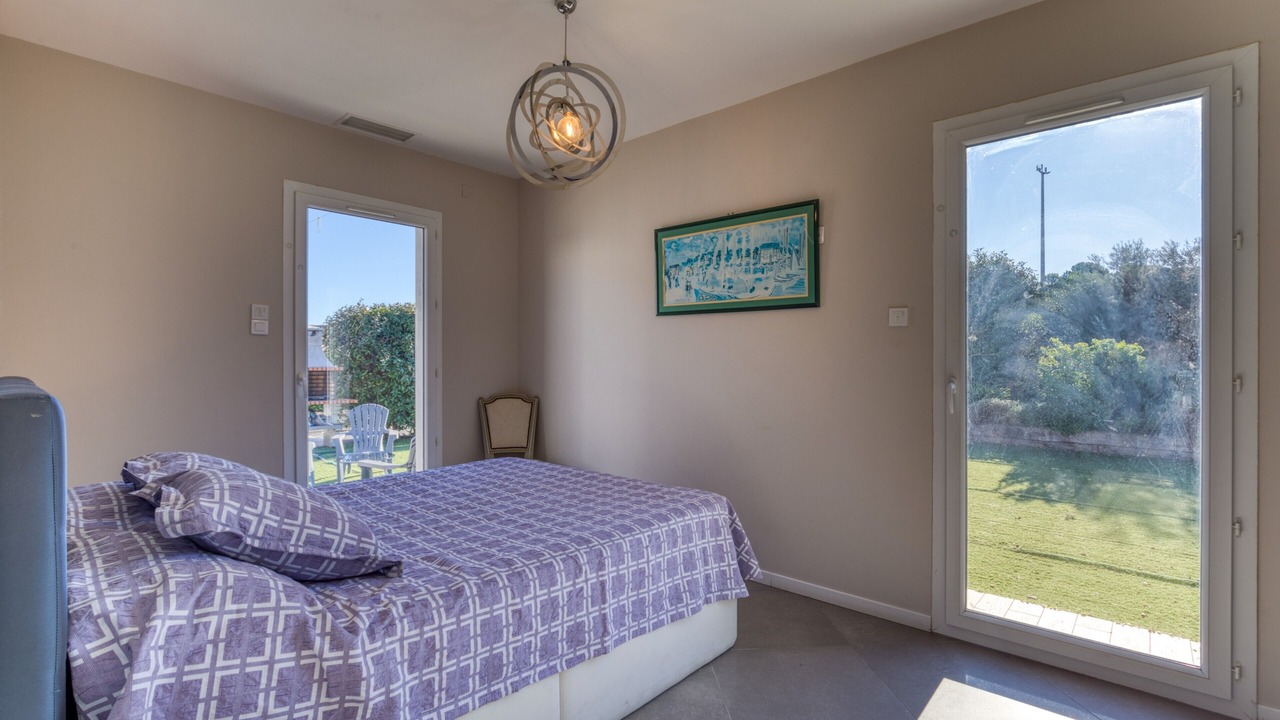 Photo of Bedroom in Alignan-du-Vent
