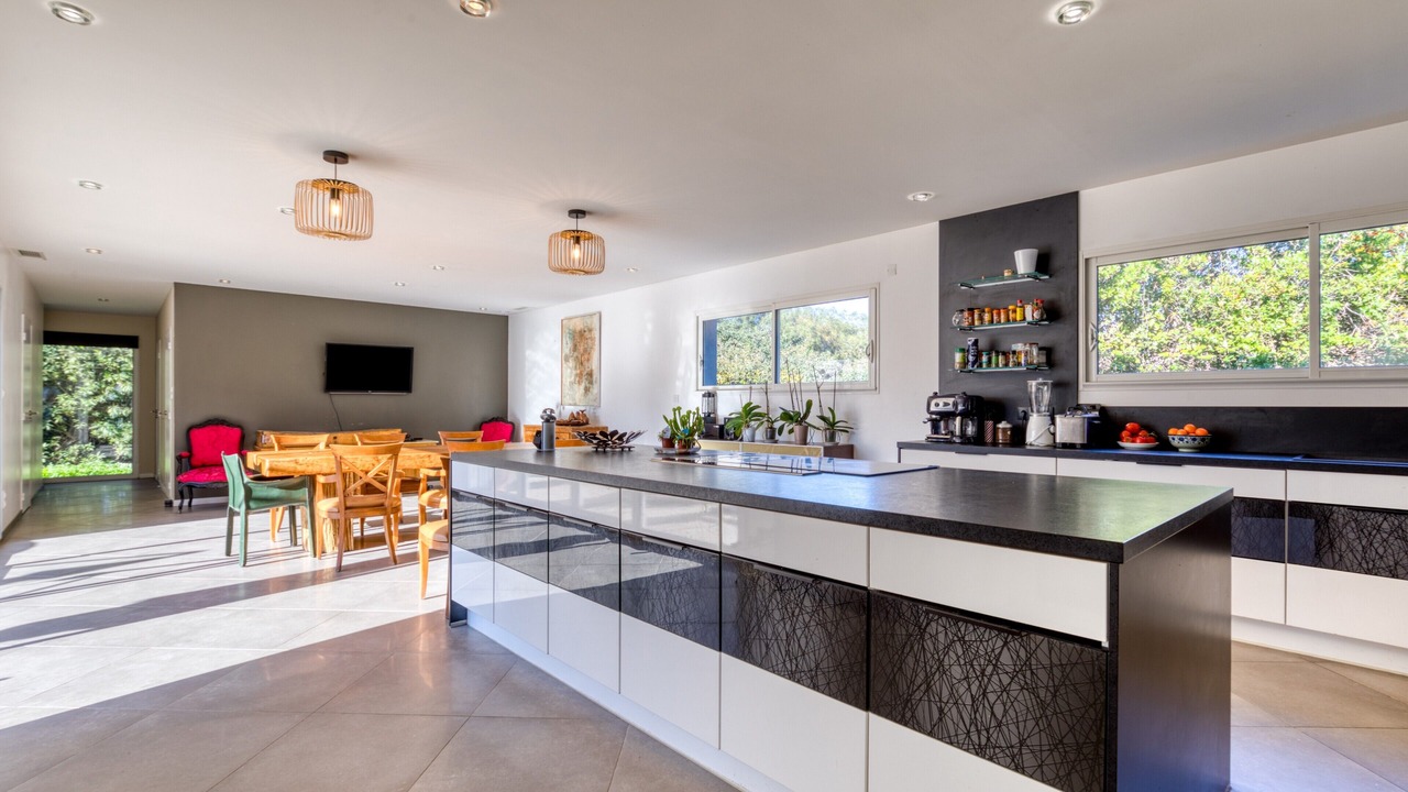 Photo of Kitchen in Alignan-du-Vent
