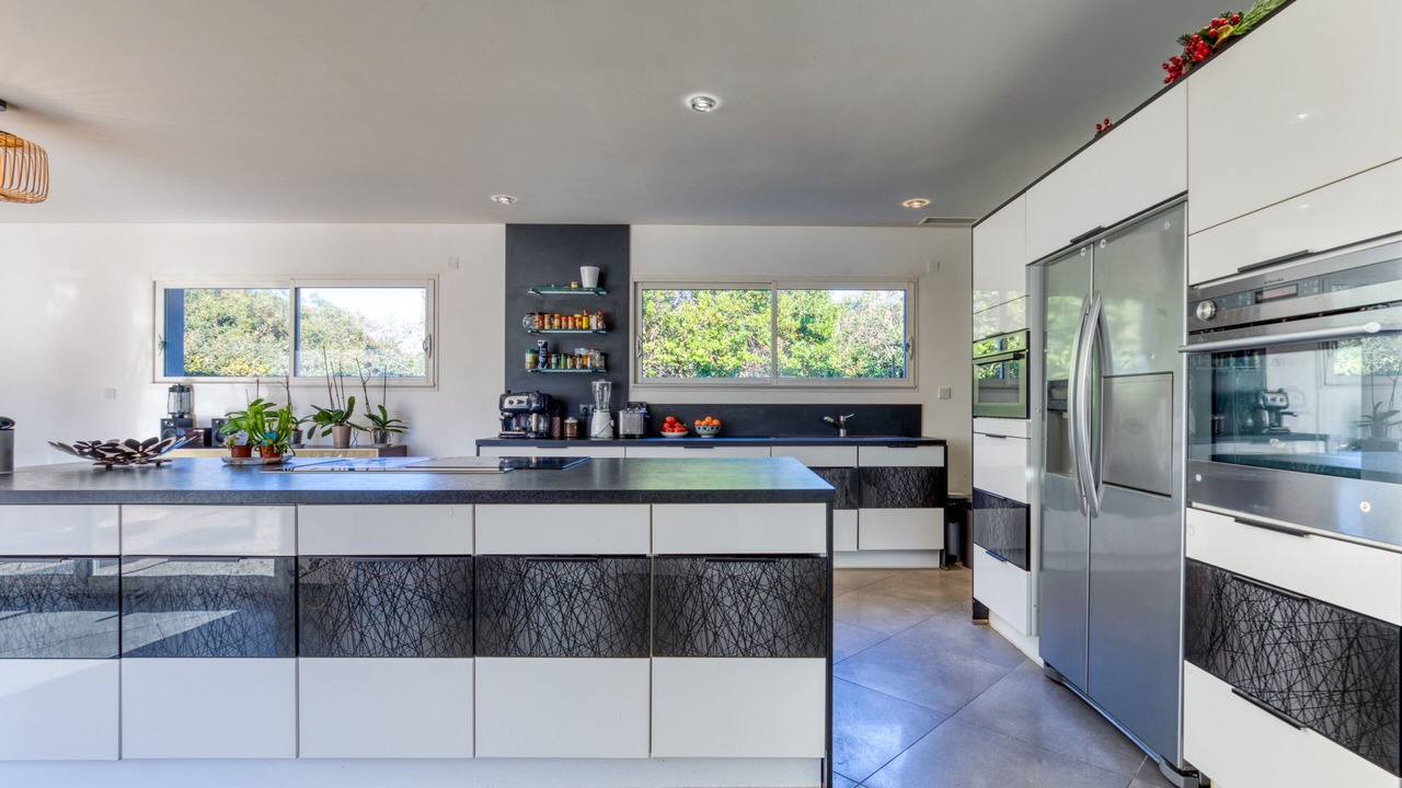Photo of Kitchen in Alignan-du-Vent