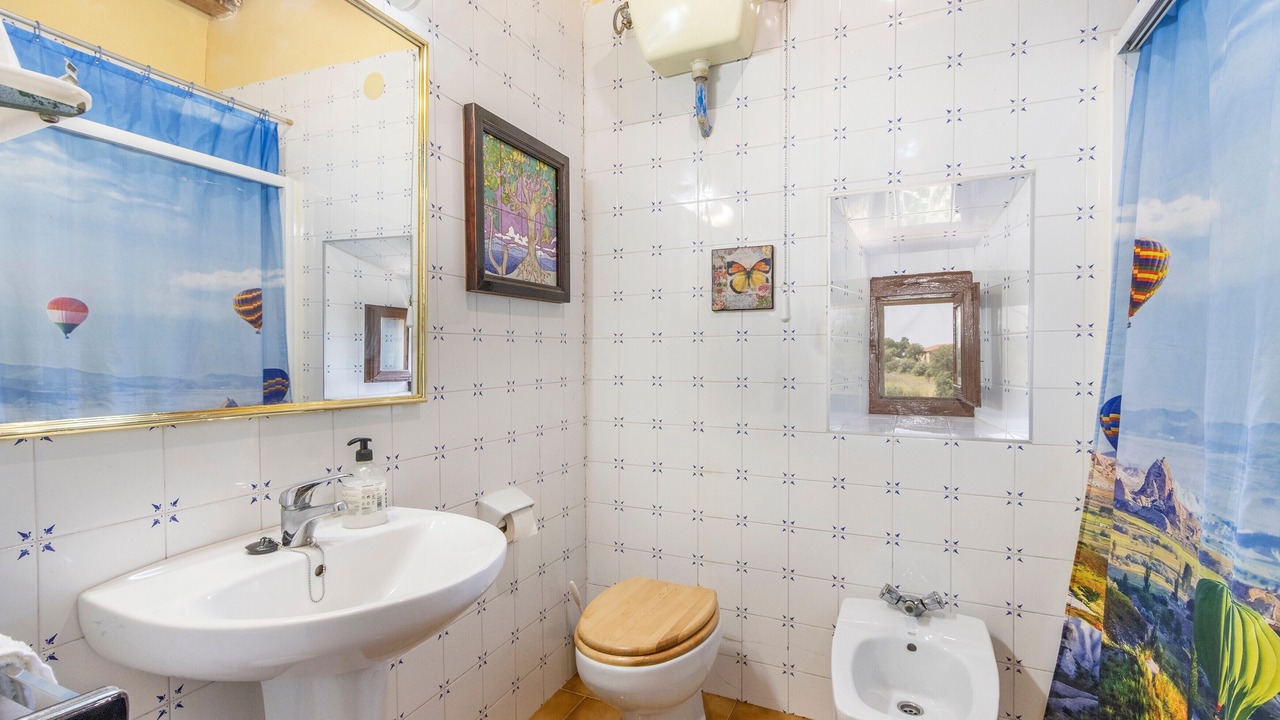 Photo of Bathroom in Pinell de Solsones