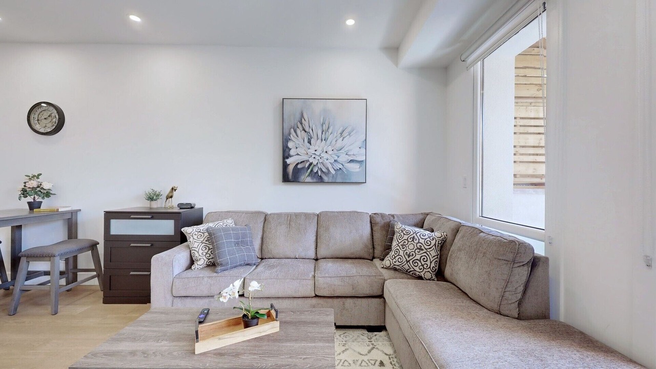 Photo of Livingroom in Alderwood
