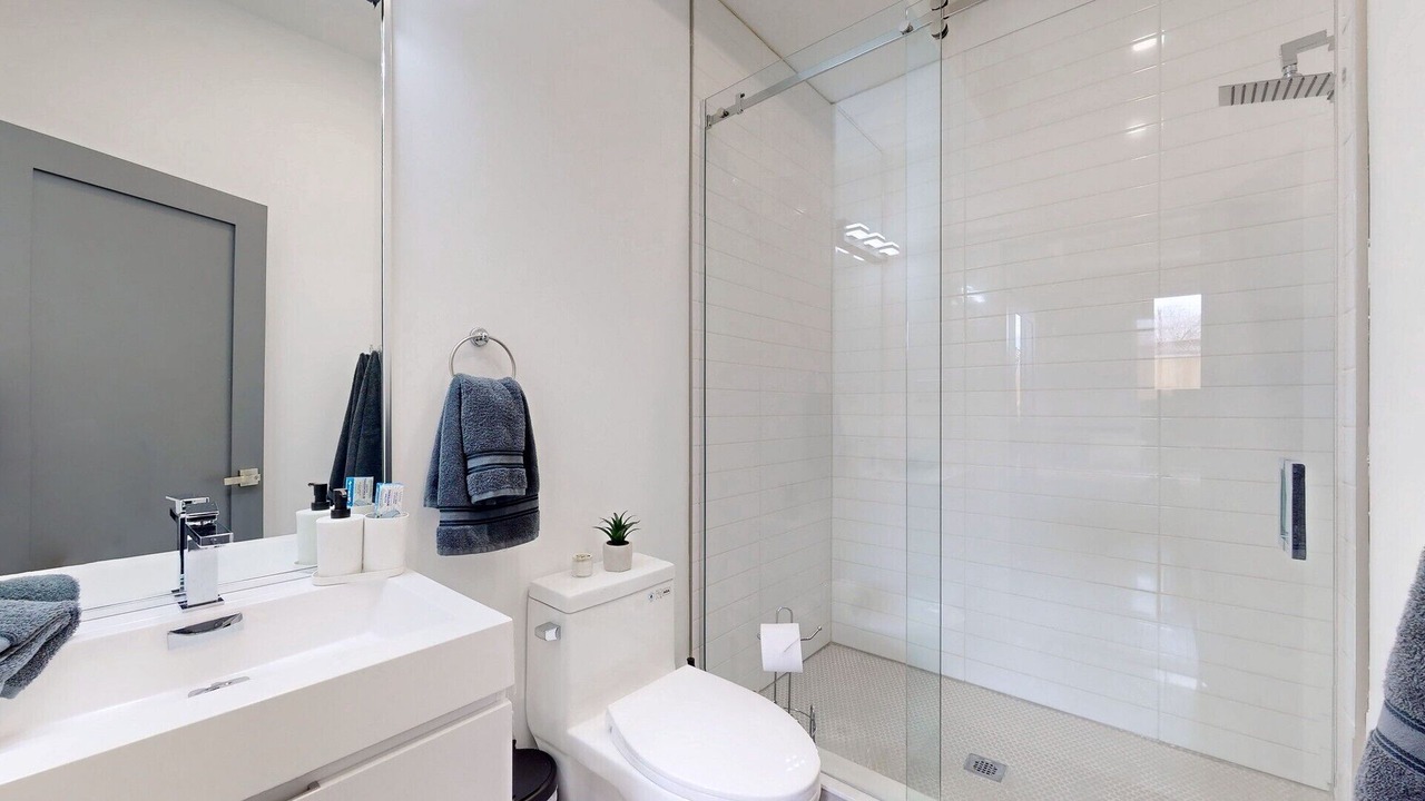 Photo of Bathroom in Alderwood