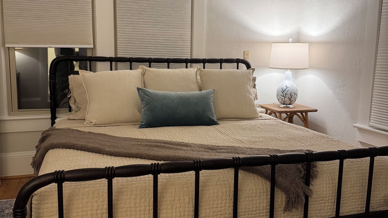 Photo of Bedroom in Lake Junaluska