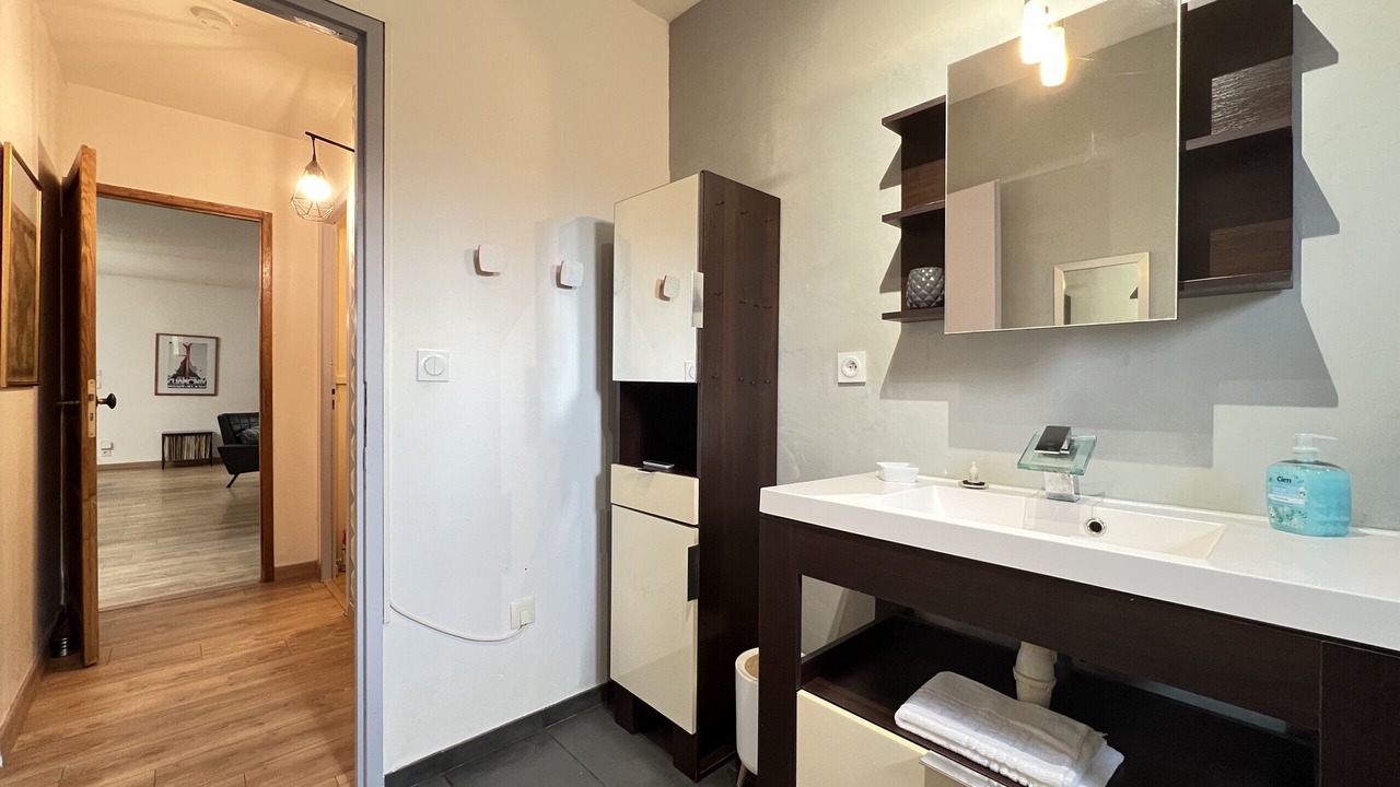 Photo of Bathroom in Lardenne