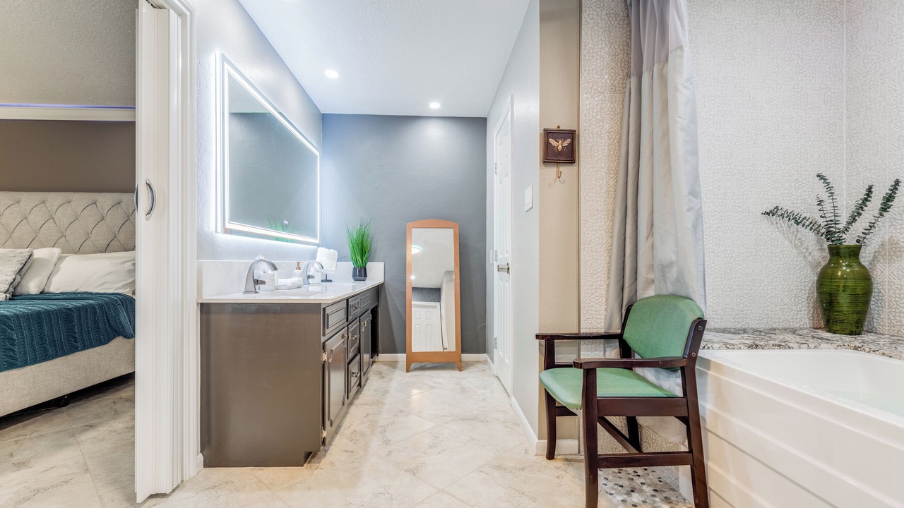 Photo of Bedroom in Pasadena