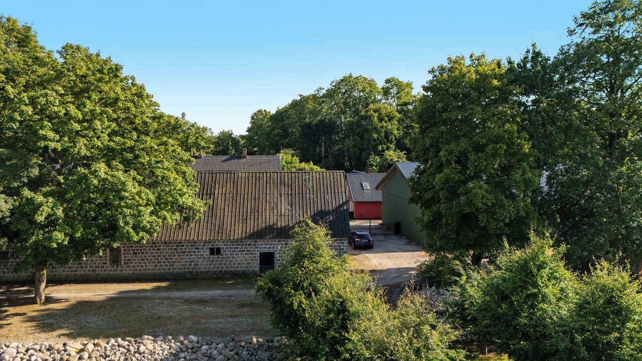 Photo of Others in Kolt Hasselager