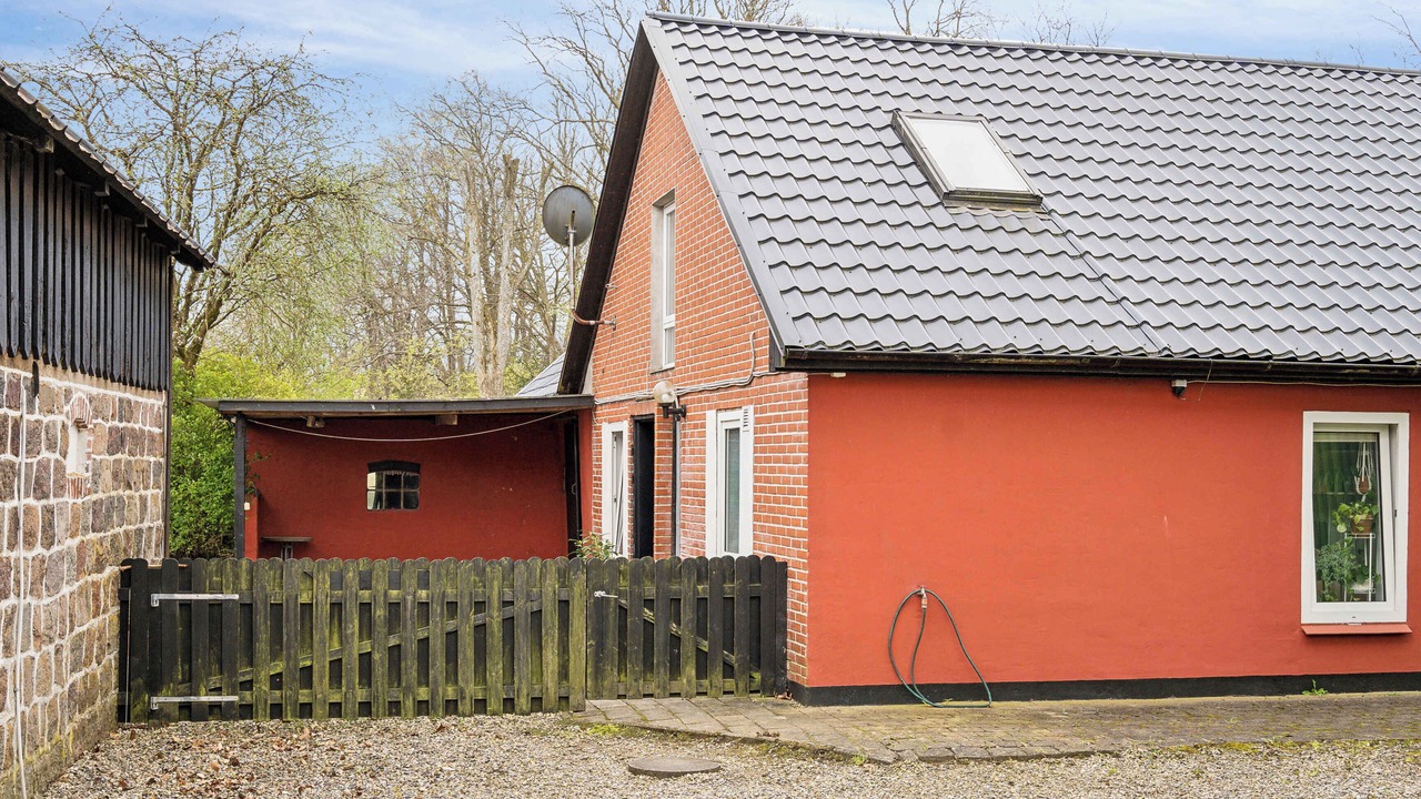 Photo of Others in Kolt Hasselager