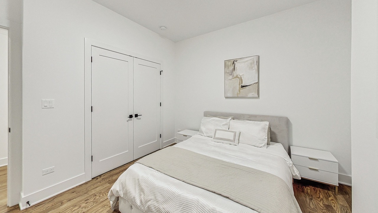 Photo of Bedroom in Lincoln Park