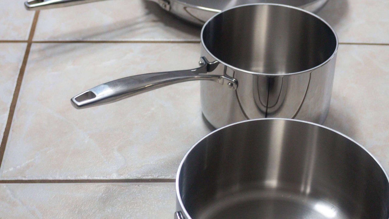 Photo of Others in Salmon