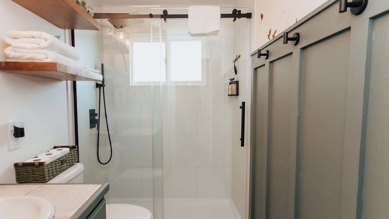 Photo of Bathroom in Salmon