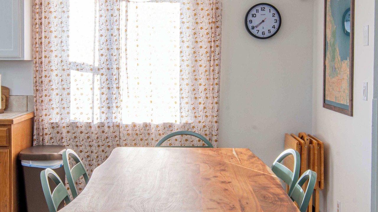 Photo of Others in Salmon