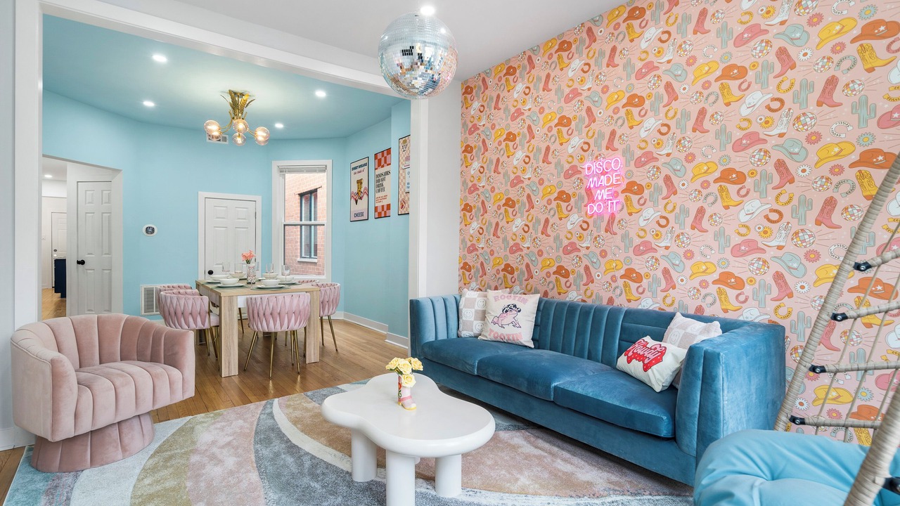 Photo of Livingroom in Lakeview