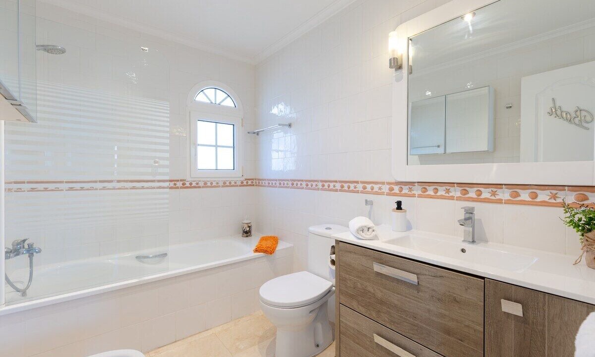 Photo of Bathroom in Villamartin