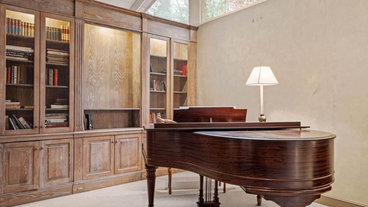 Photo of Others in Manchester