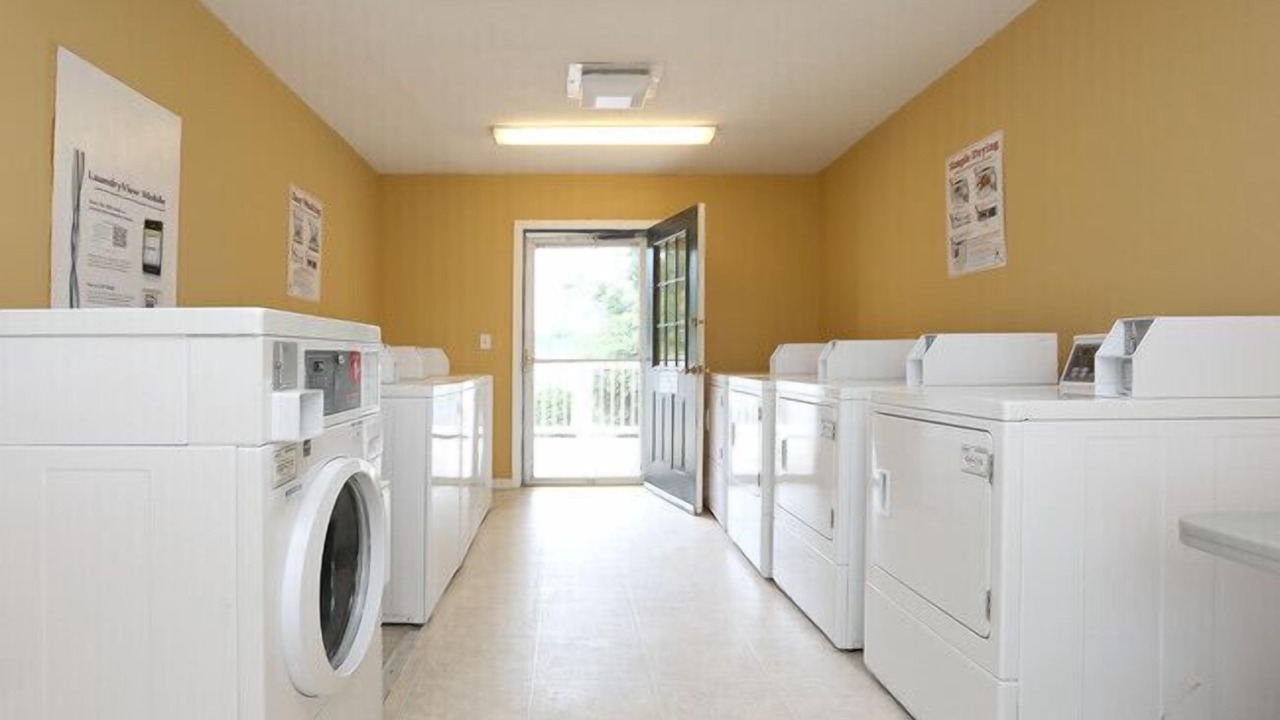 Photo of Others in Cumming