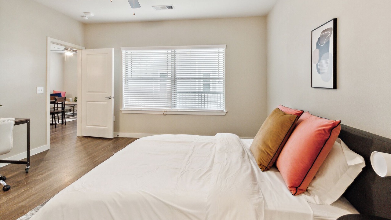Photo of Bedroom in Willowbrook