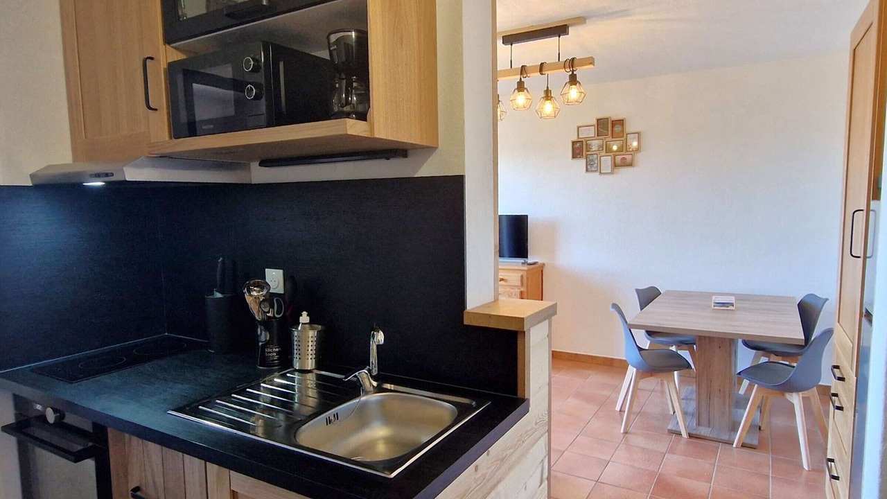 Photo of Kitchen in Saint-Michel-de-Chaillol