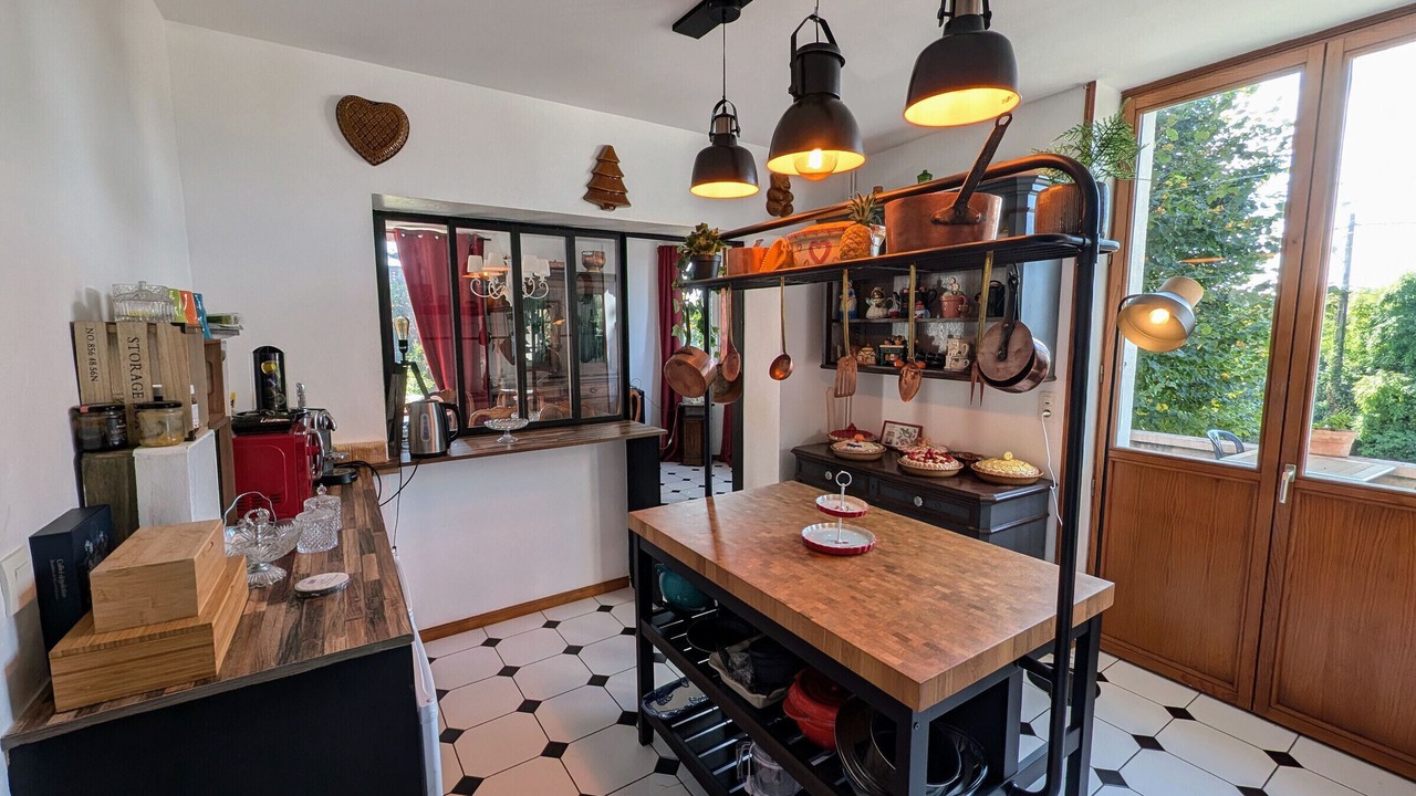 Photo of Kitchen in Chargey-les-Gray