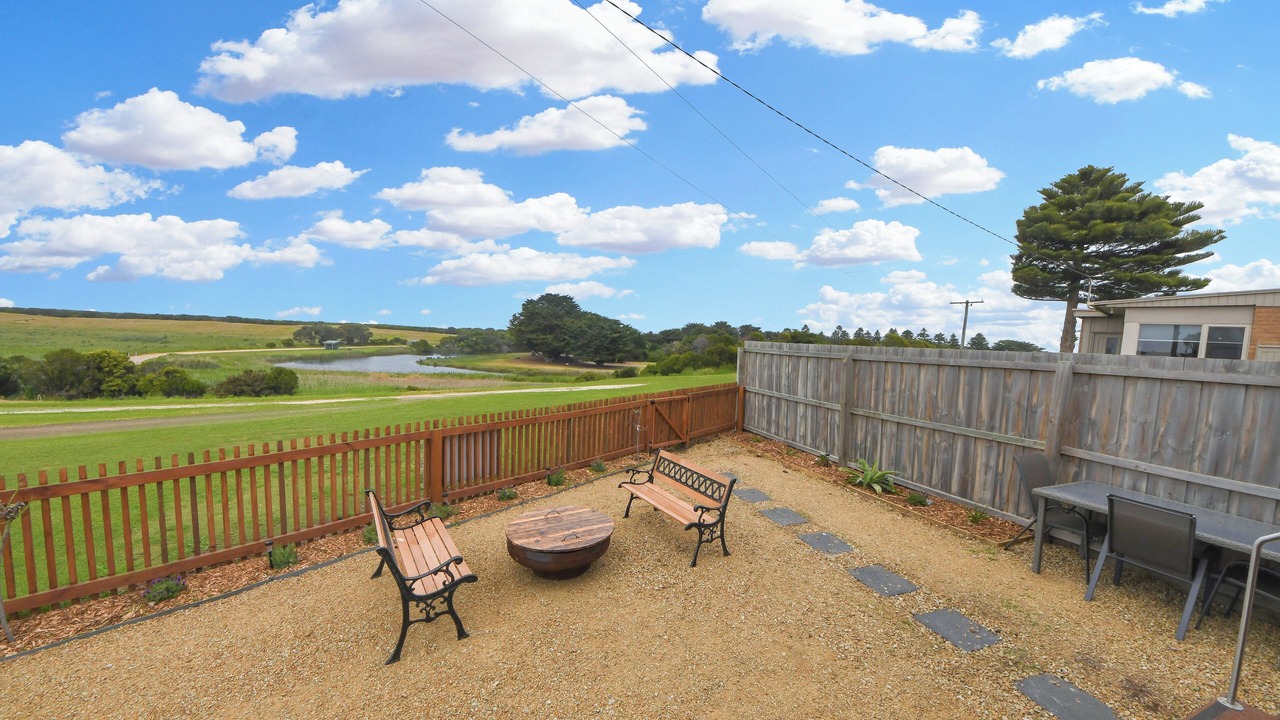 Photo of Patio Balcony in Narrawong