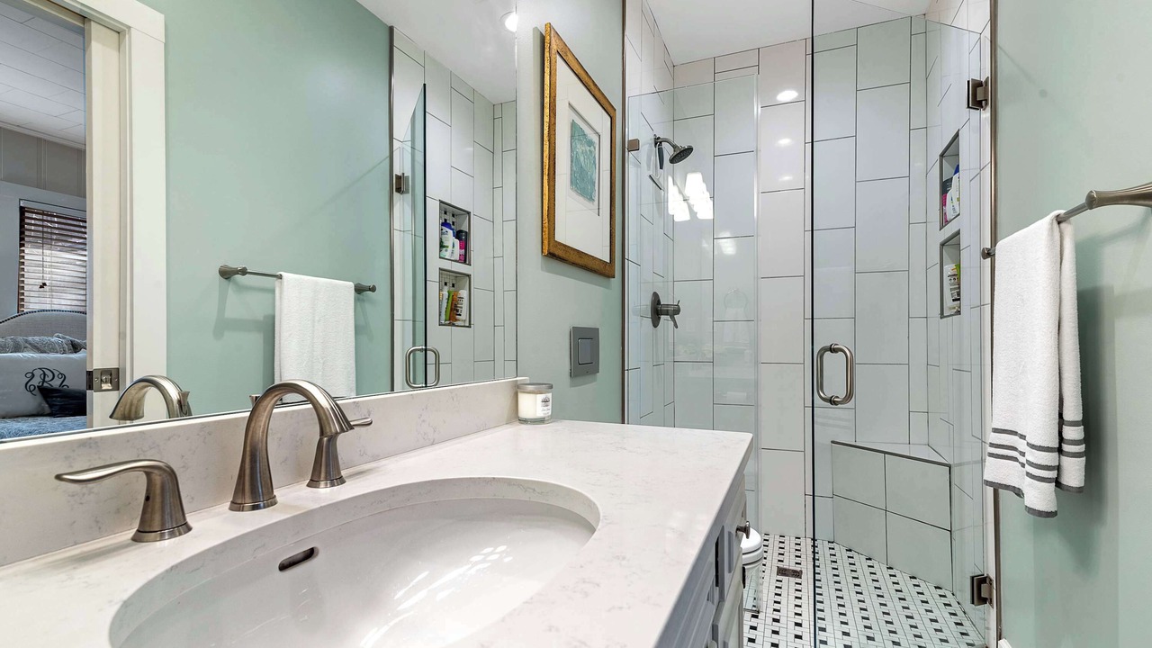 Photo of Bathroom in Hannon Park