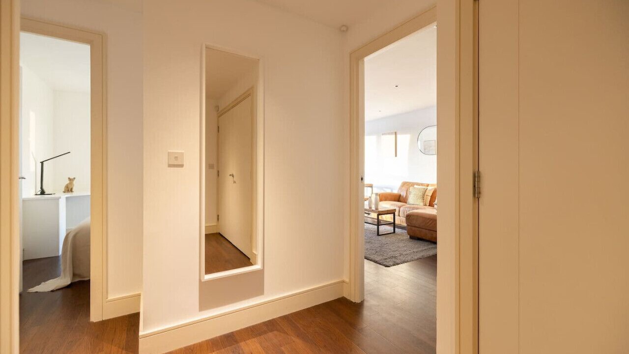 Photo of Others in Holloway