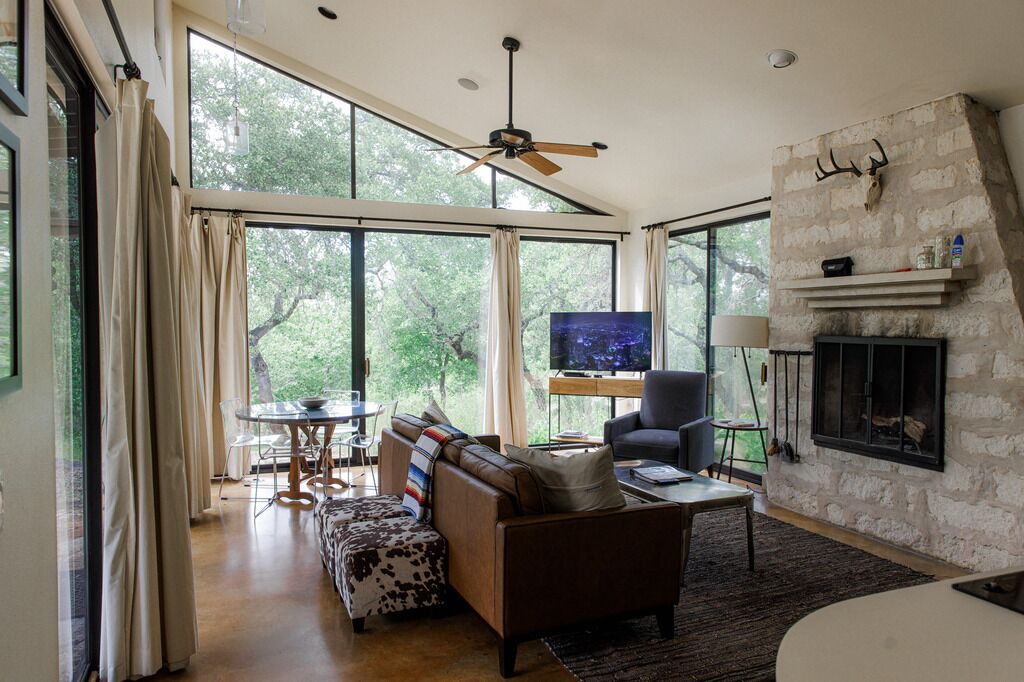 Photo of Livingroom in Kyle