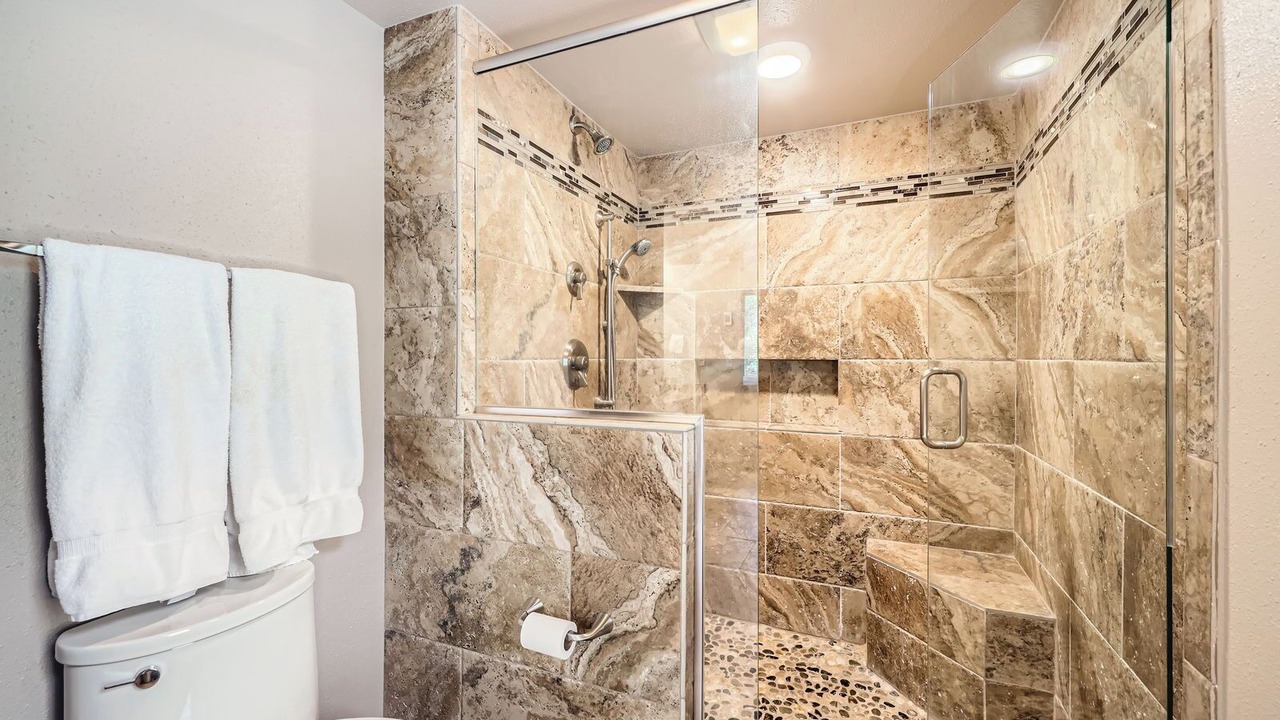 Photo of Bathroom in Lakeside Village