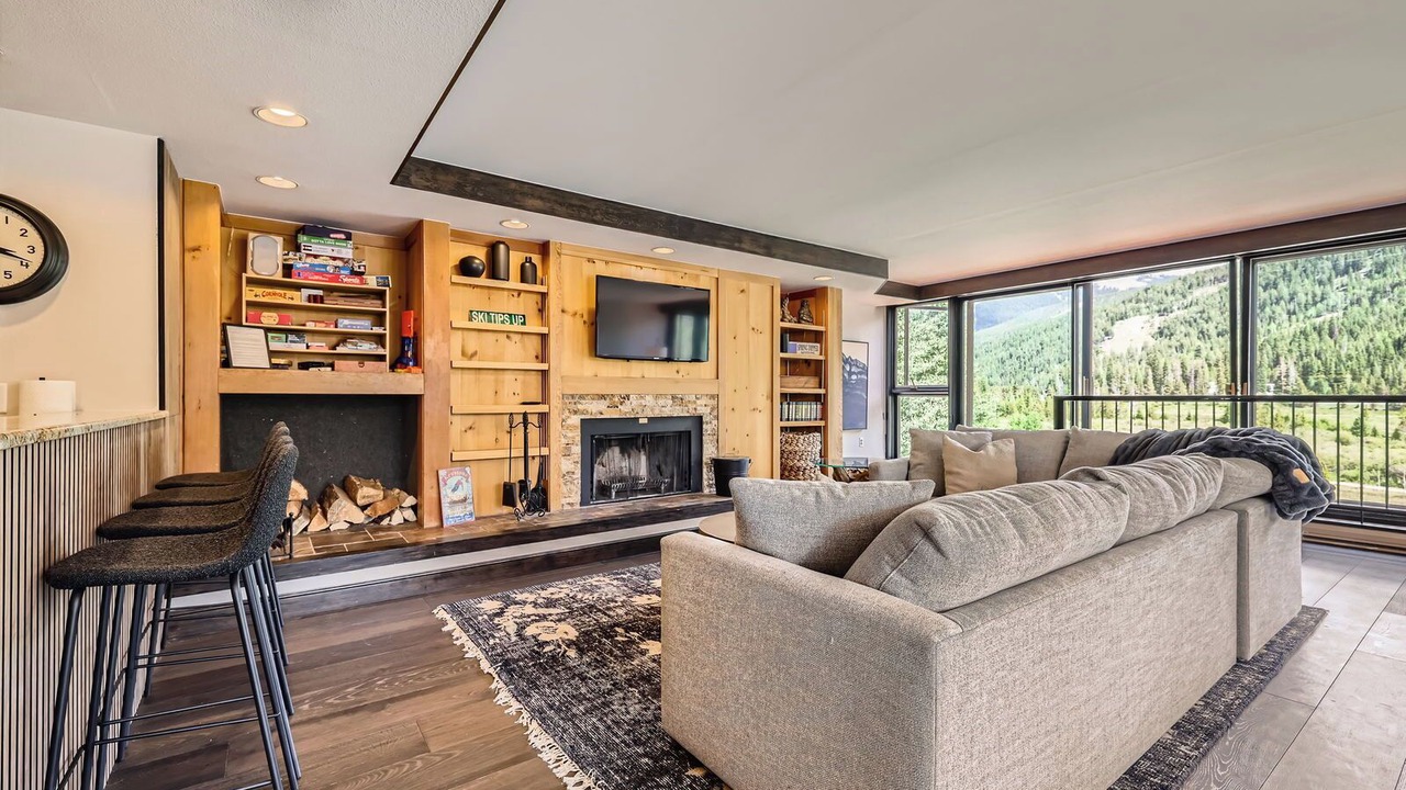 Photo of Bedroom in Lakeside Village