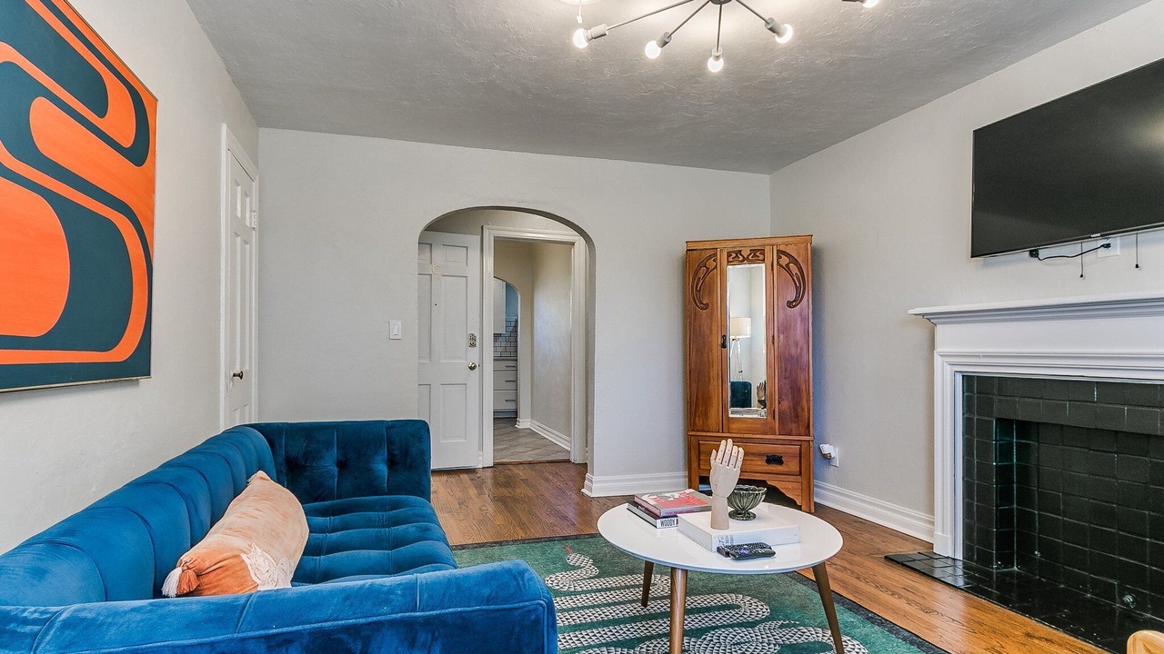 Photo of Livingroom in Central Oklahoma City