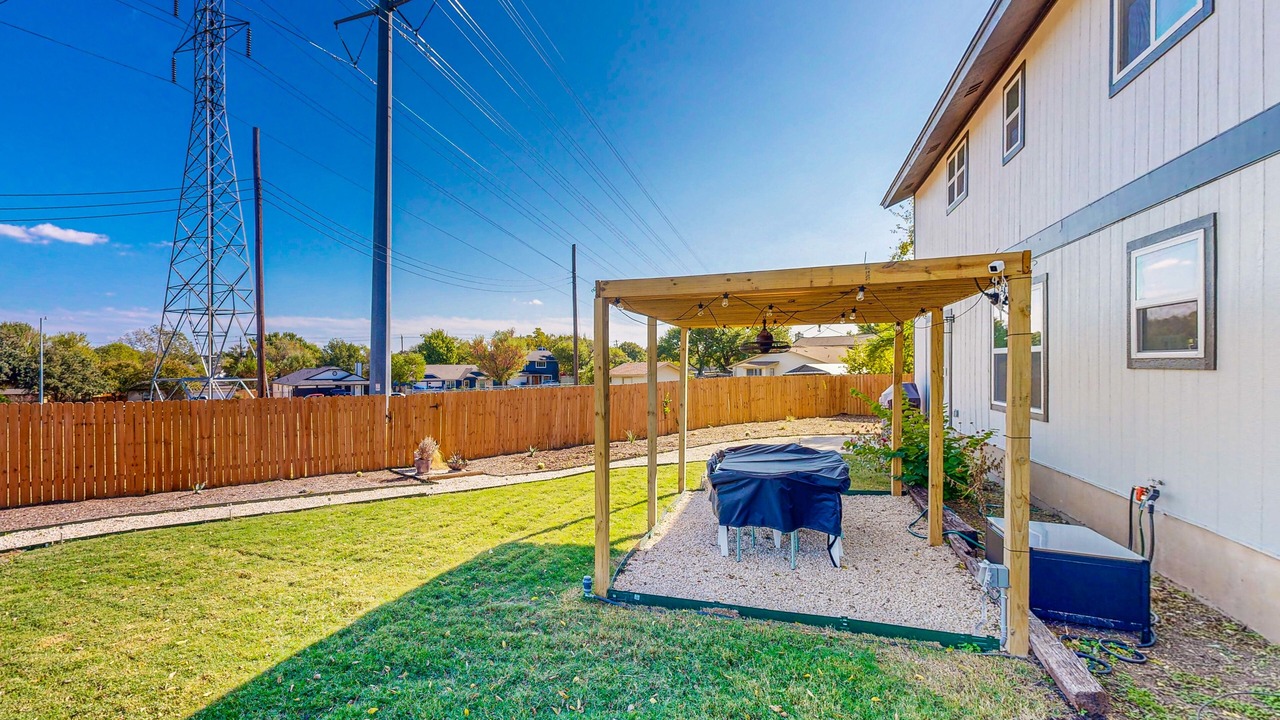 Photo of Outdoor in Scofield Farms