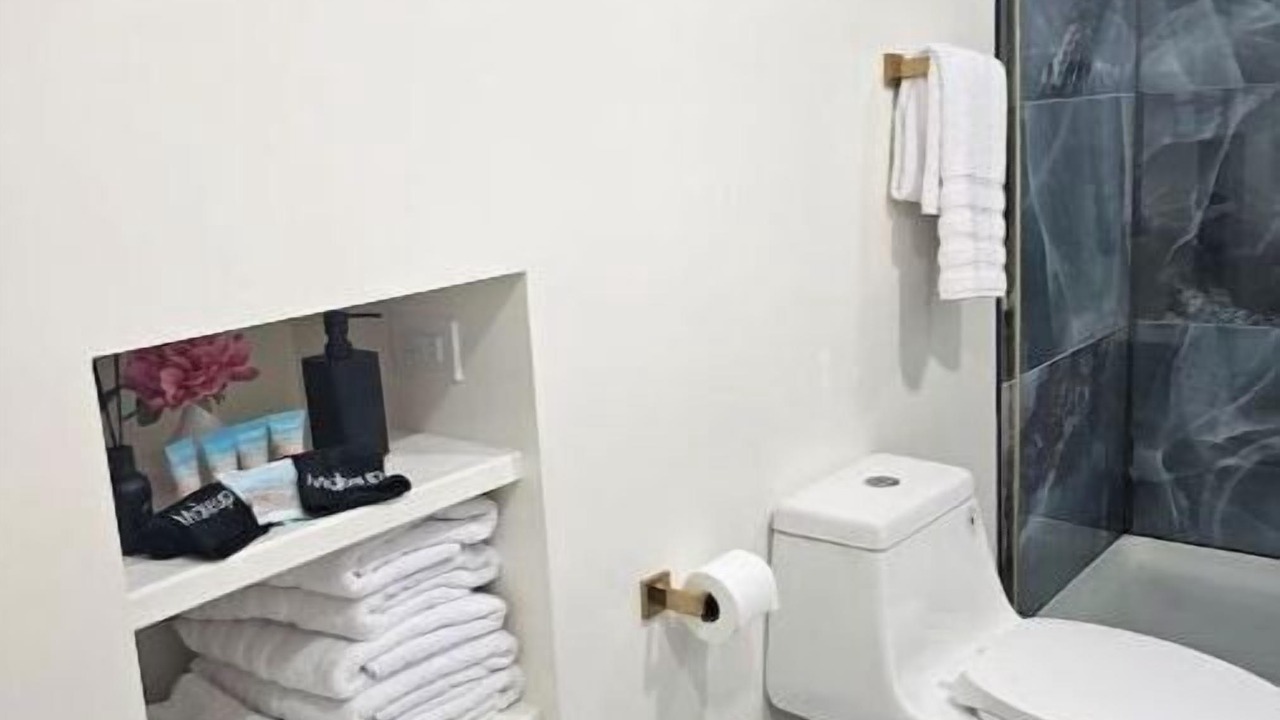 Photo of Bathroom in Doniphan