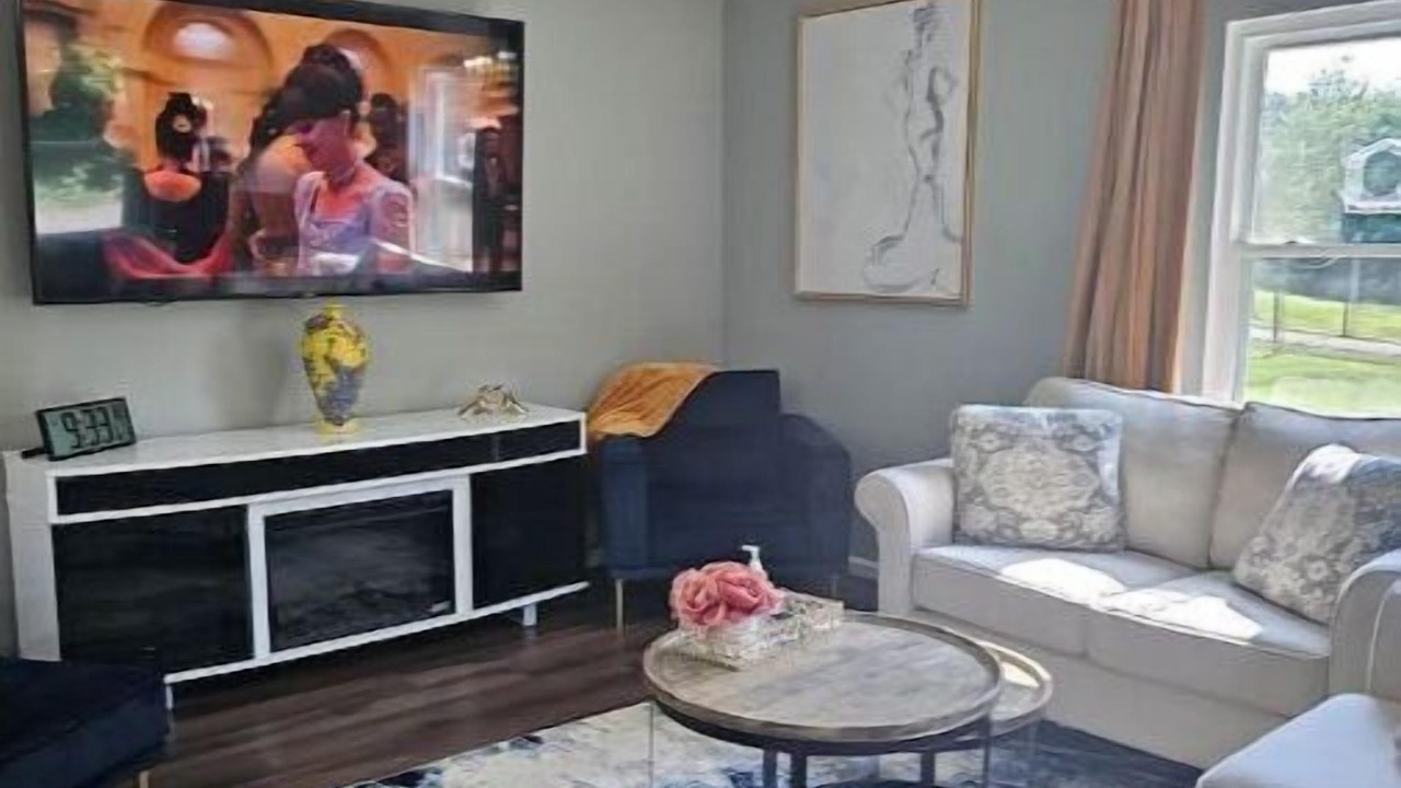 Photo of Livingroom in Doniphan