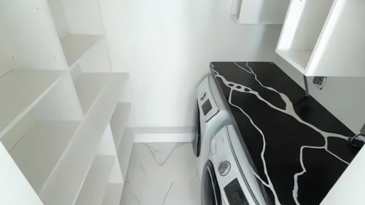 Photo of Bedroom in Ludlam