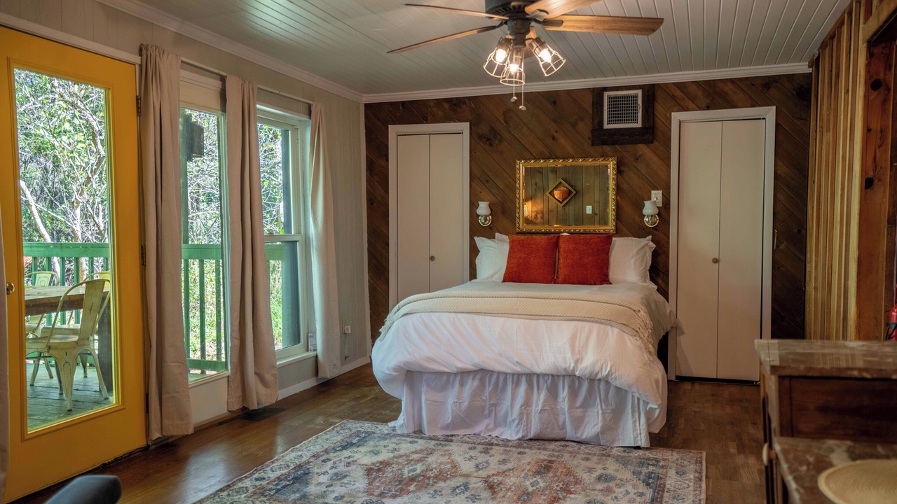 Photo of Bedroom in Carencro