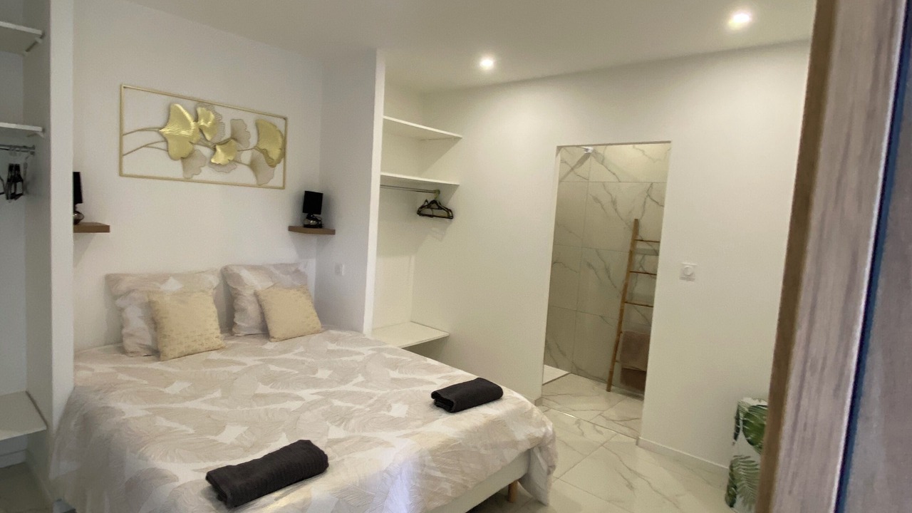 Photo of Bedroom in Ruffey-les-Echirey