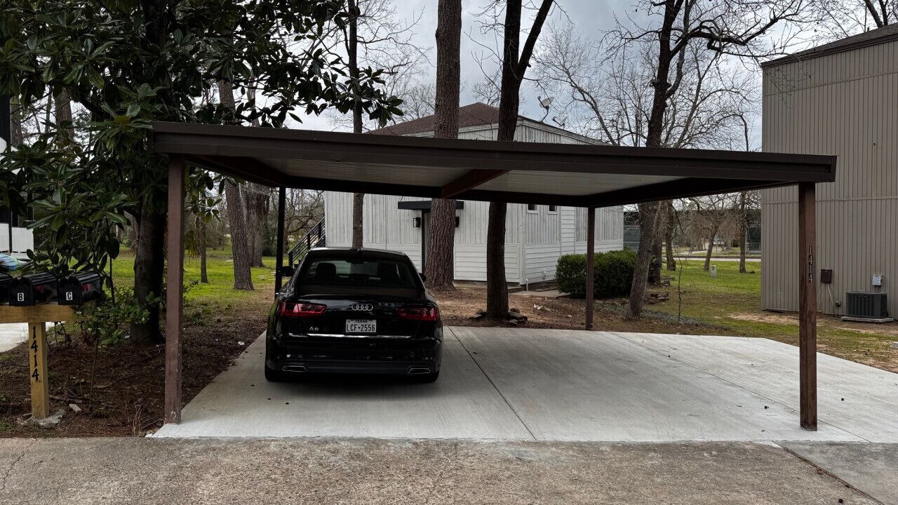 Photo of Outdoor in April Sound