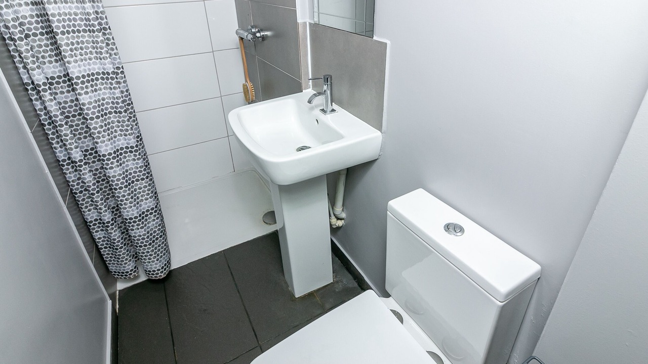 Photo of Others in Chesfield