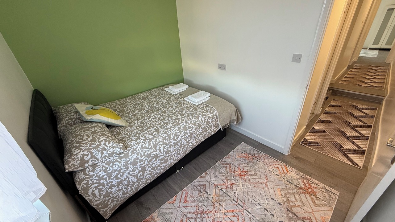 Photo of Bedroom in Enfield Highway