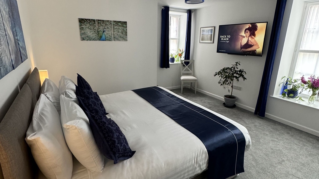 Photo of Bedroom in Llandovery