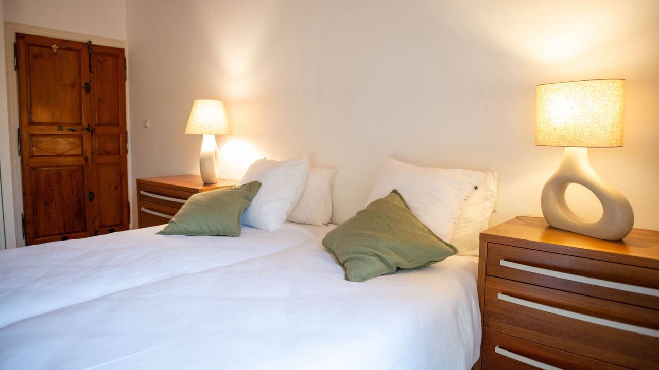 Photo of Bedroom in Aigues-Mortes Medieval City