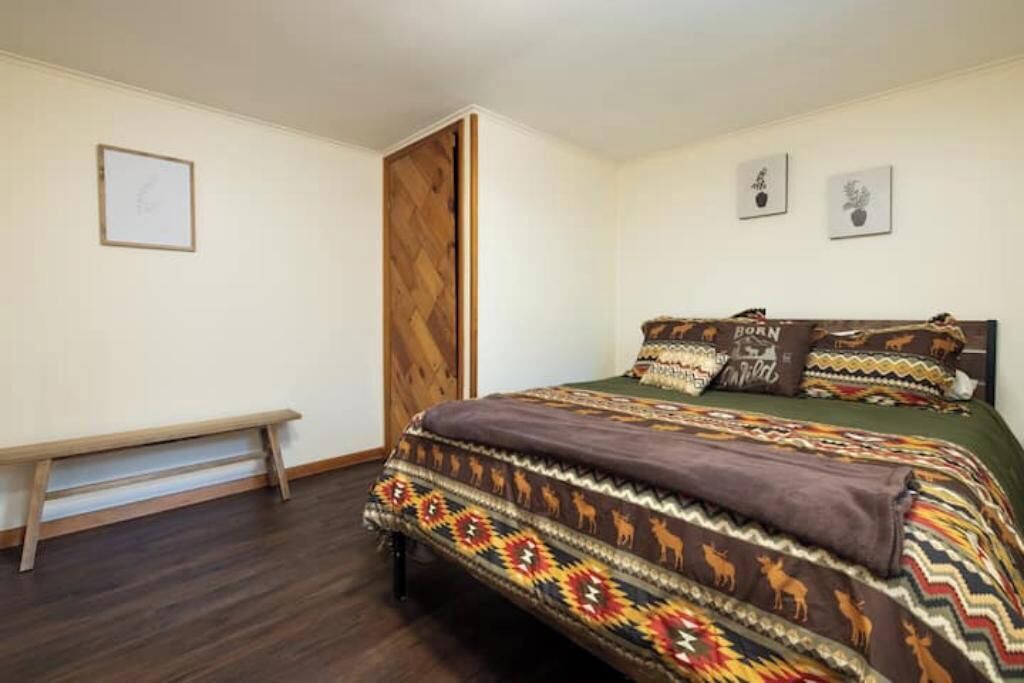 Photo of Bedroom in Athol