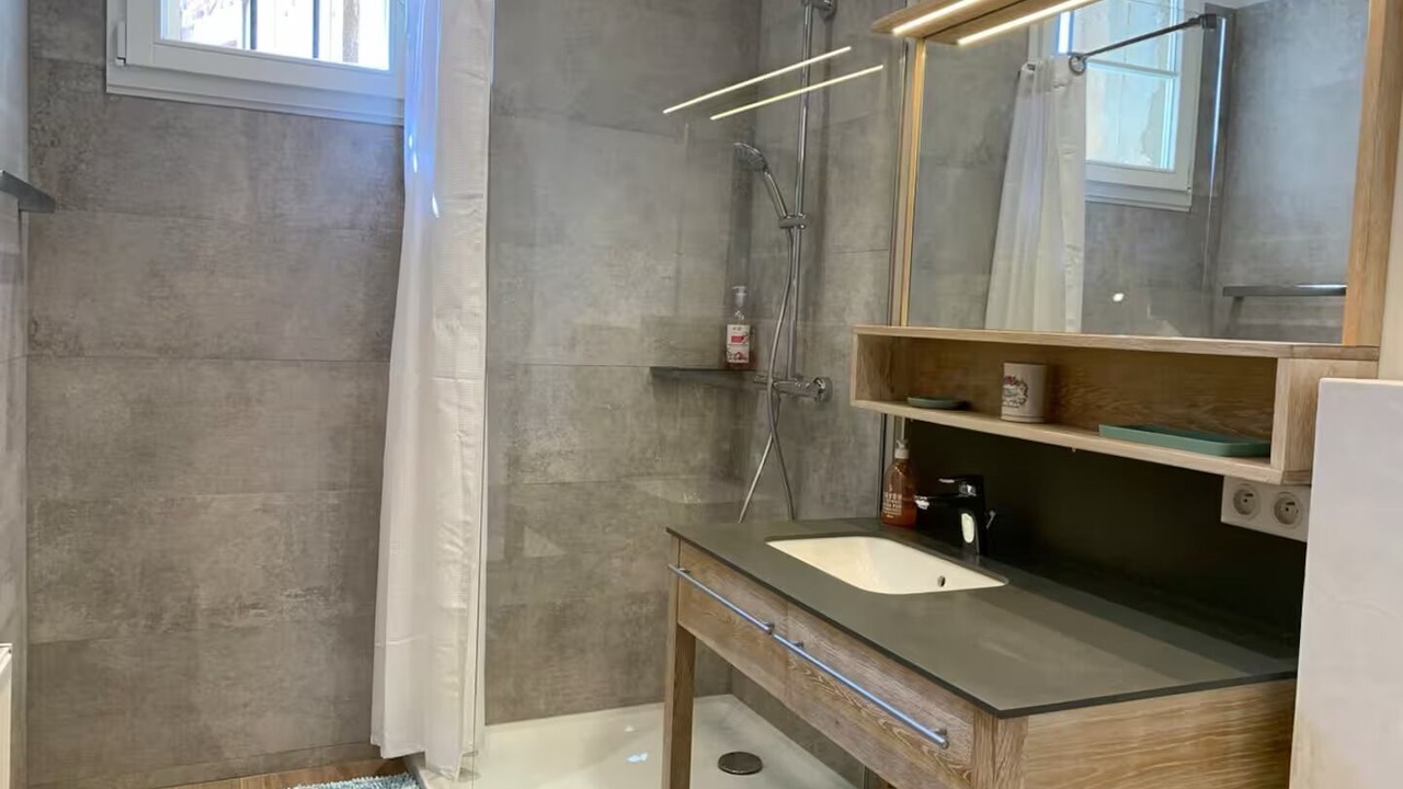 Photo of Bathroom in Albi