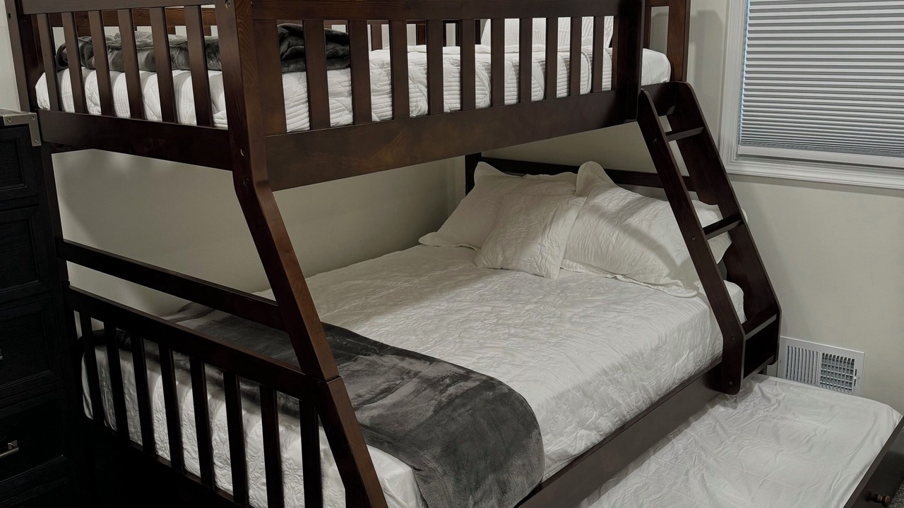 Photo of Bedroom in Arnold