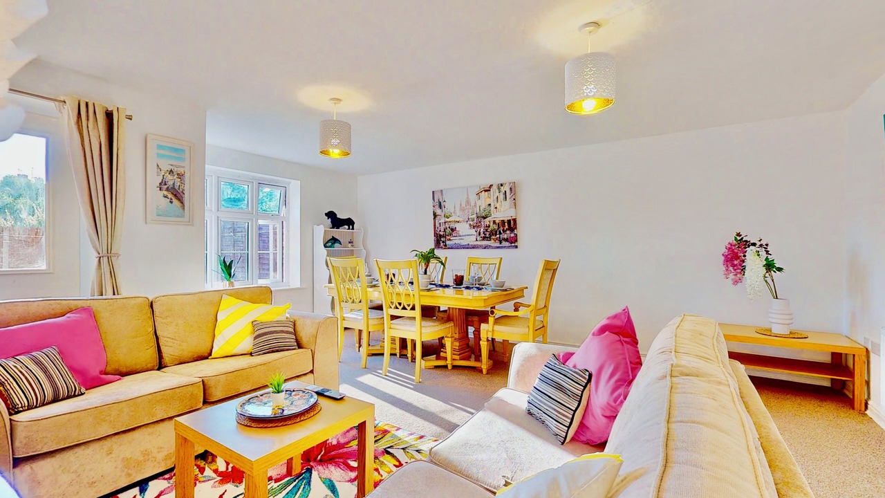 Photo of Livingroom in Gravesend