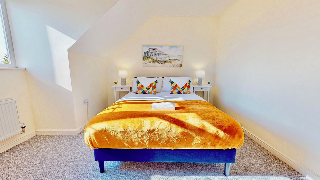 Photo of Bedroom in Gravesend