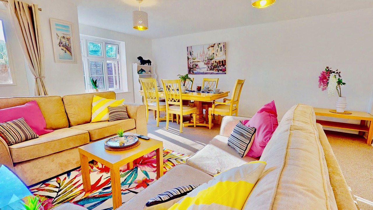 Photo of Livingroom in Gravesend