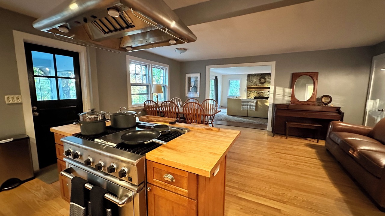 Photo of Others in Marble Dale