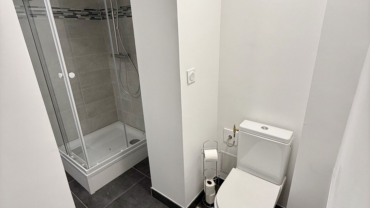 Photo of Bathroom in Gare