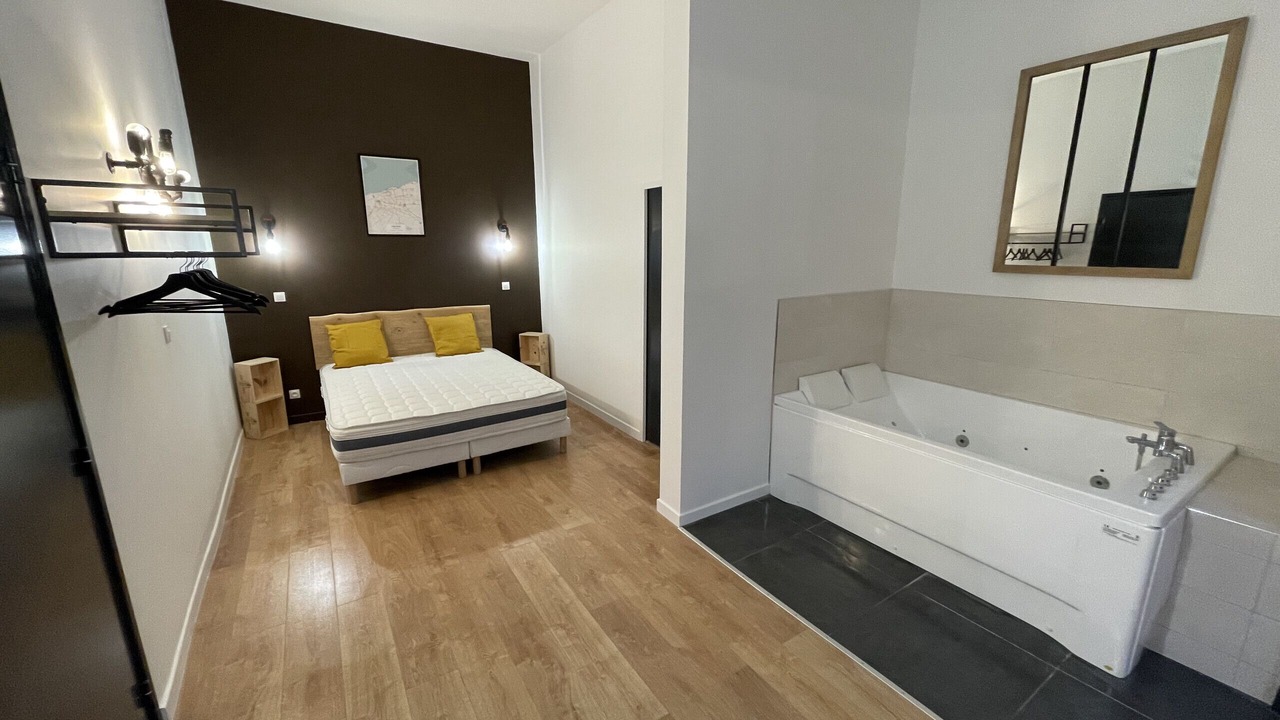 Photo of Bathroom in Gare