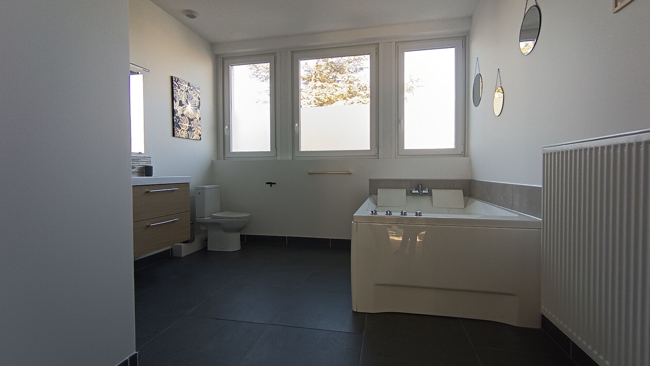 Photo of Bathroom in Gare